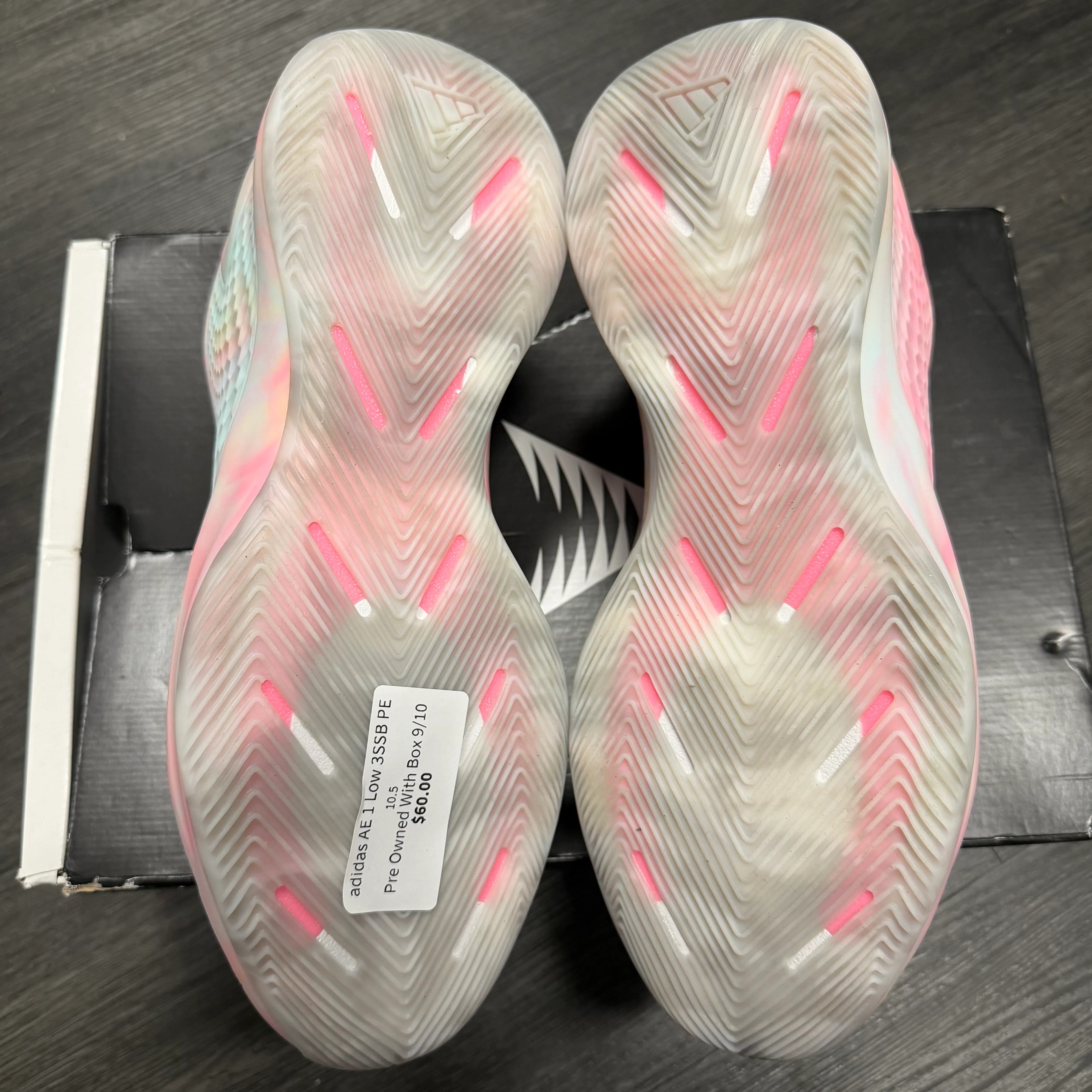 adidas AE 1 Low 3SSB PE - Image 4