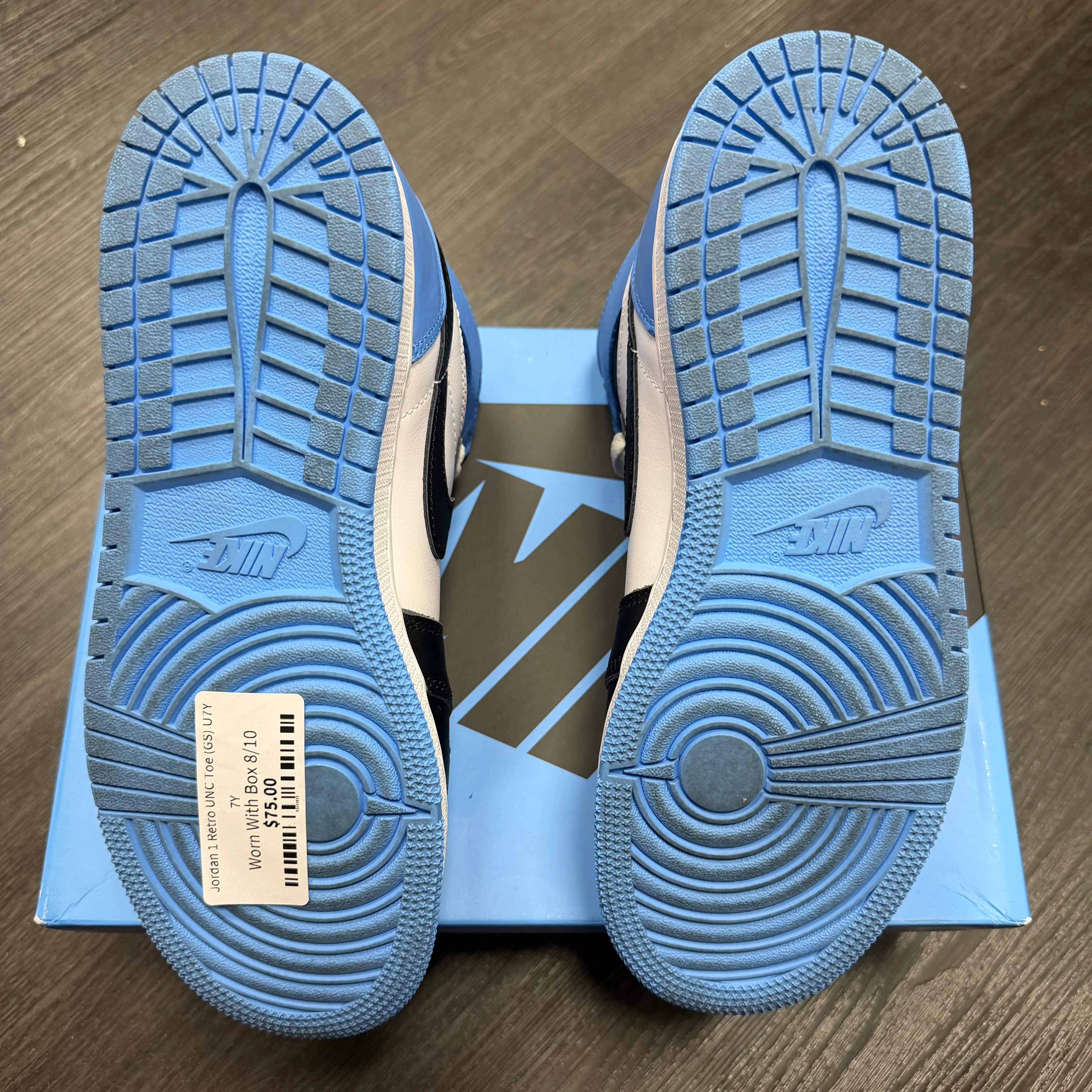 Jordan 1 Retro UNC Toe (GS) U7Y - Image 5
