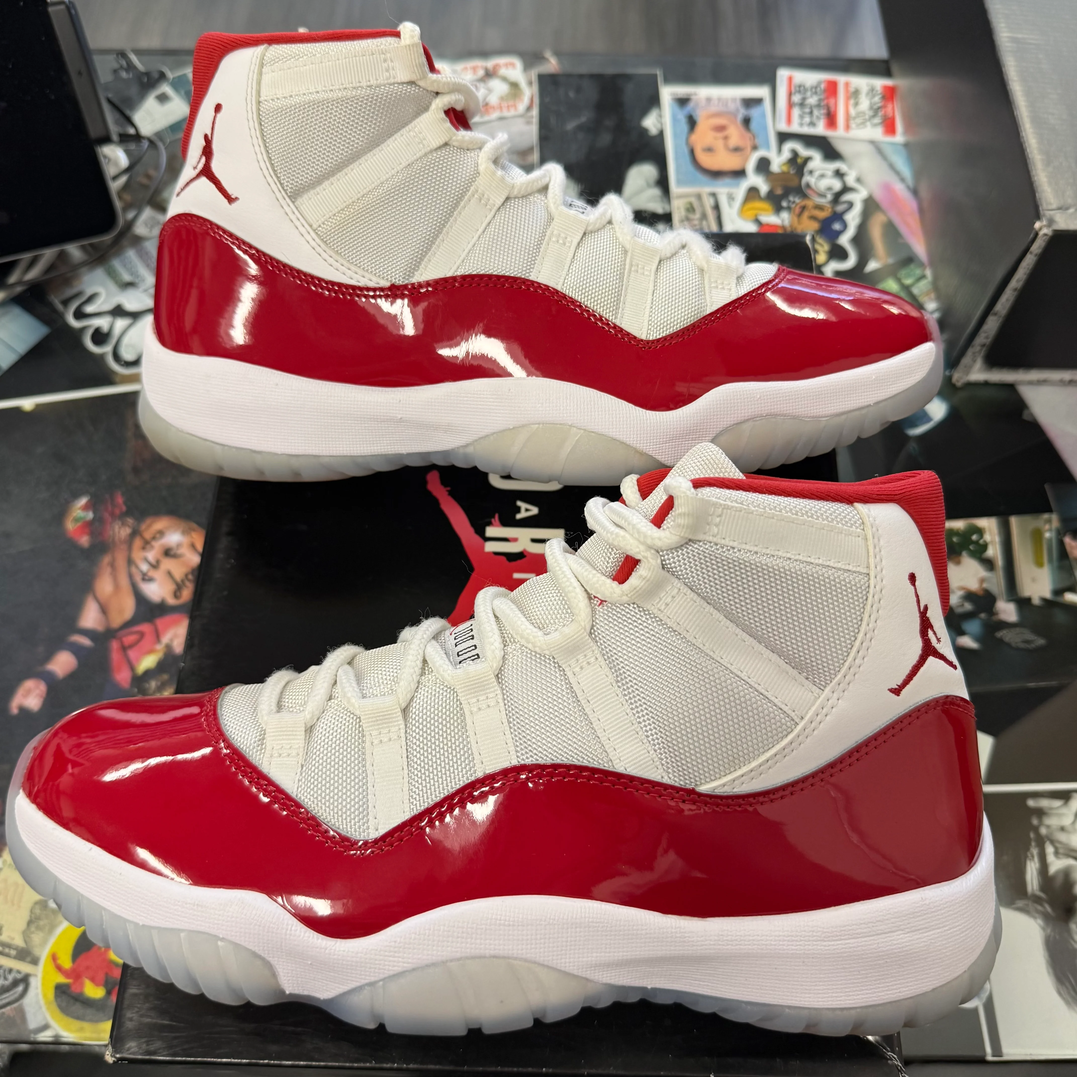 Jordan 11 Retro Cherry 2022 U - Image 4
