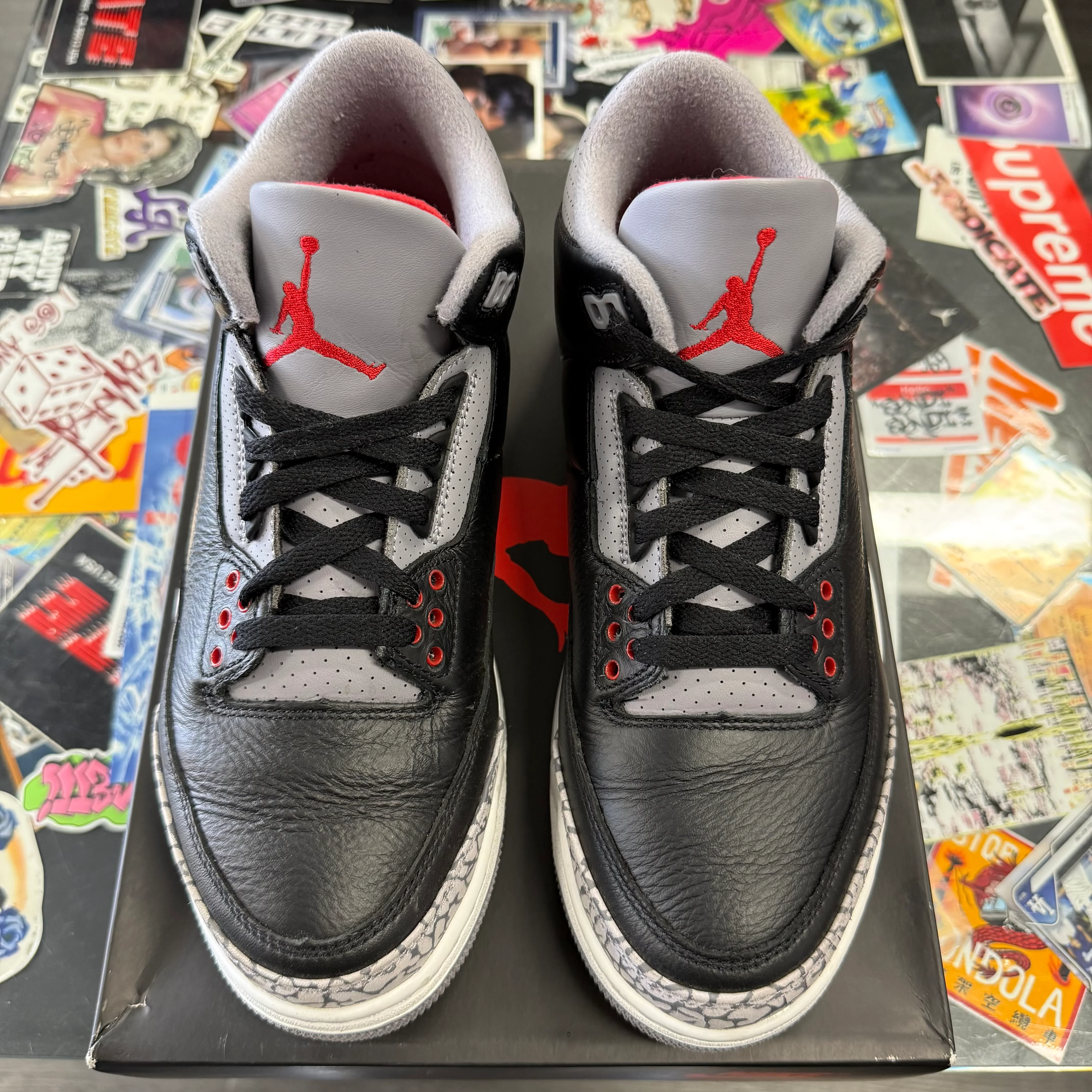 Jordan 3 Retro OG Black Cement (2024) U8.5 - Image 2