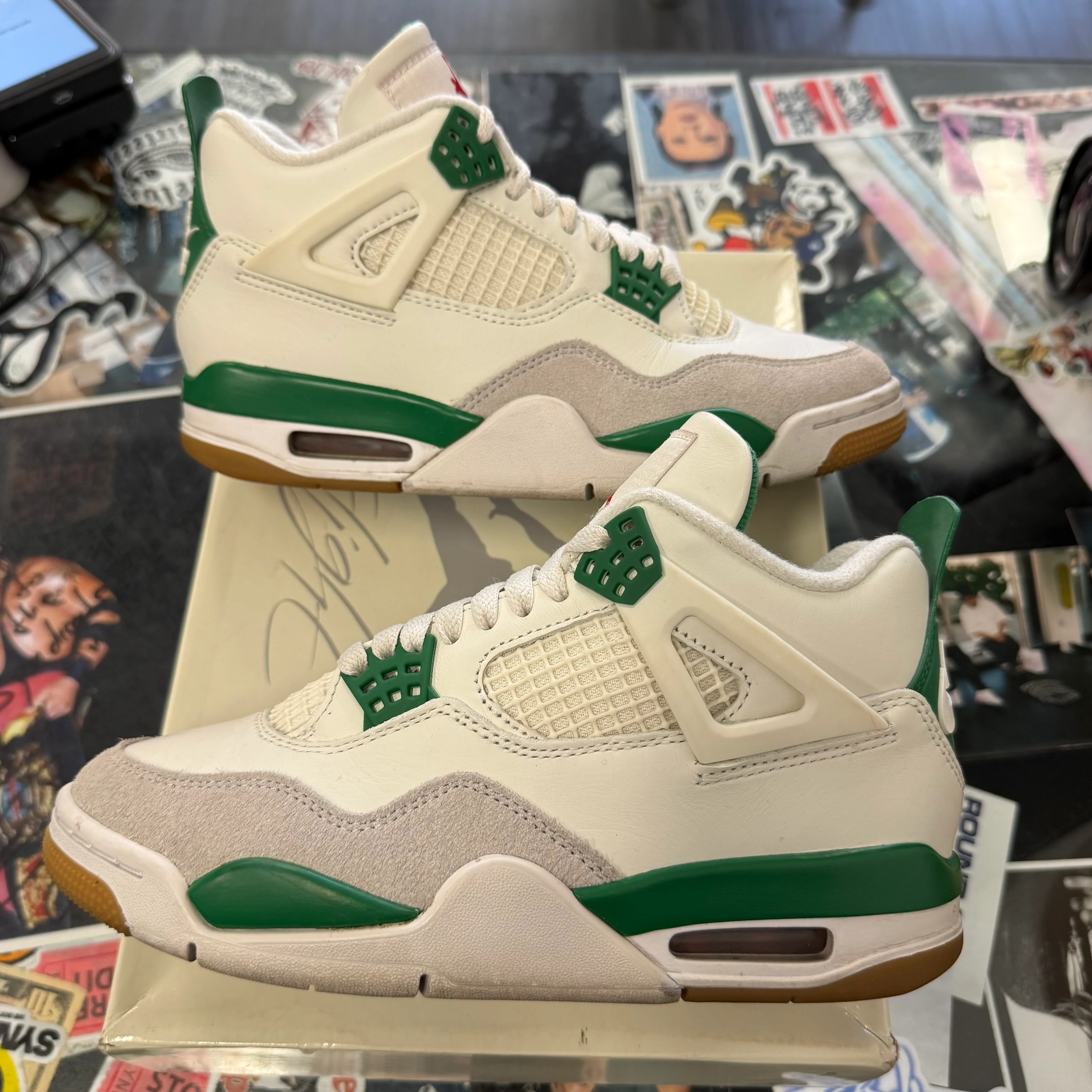 Jordan 4 SB Pine Green U4.5 - Image 4