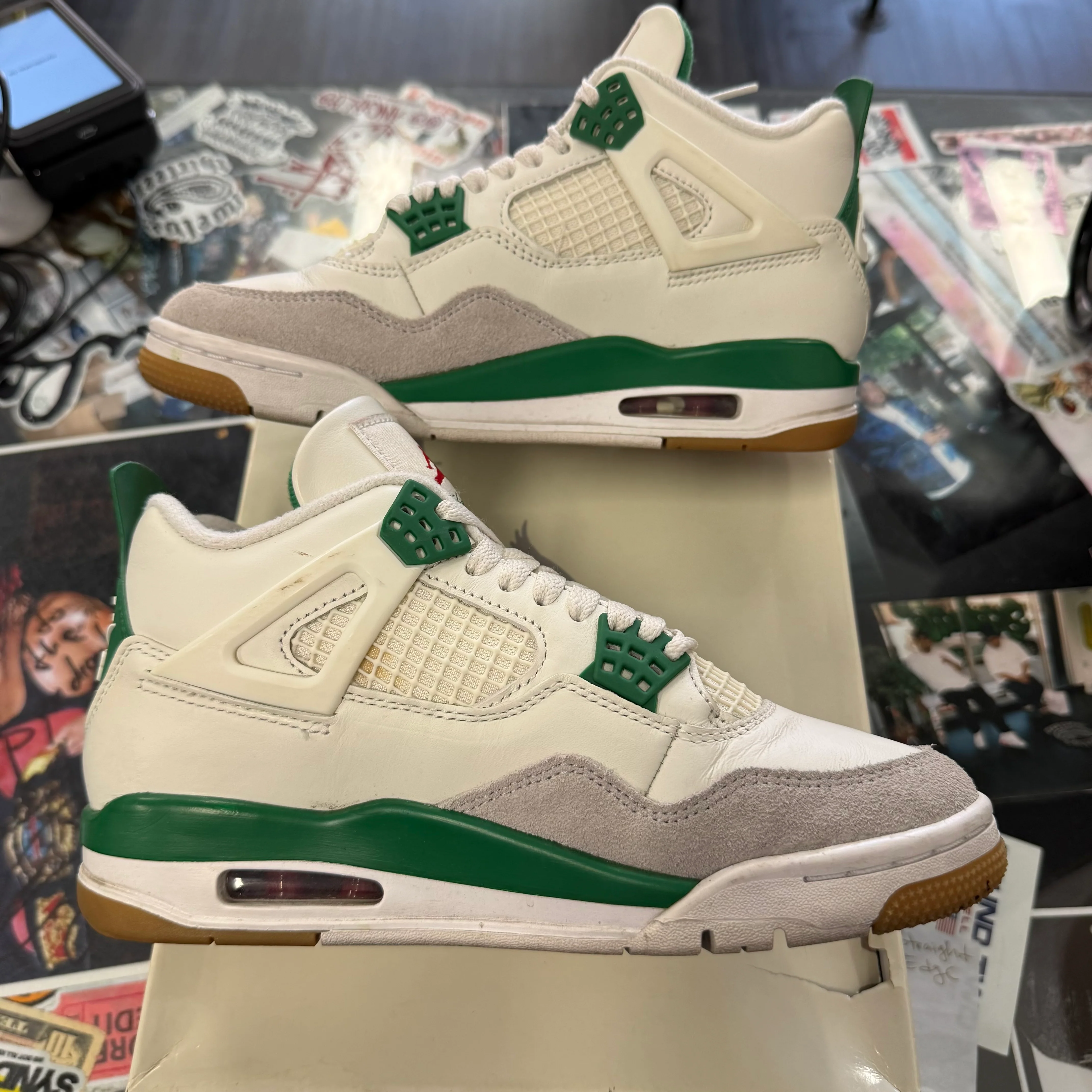 Jordan 4 SB Pine Green U4.5 - Image 5