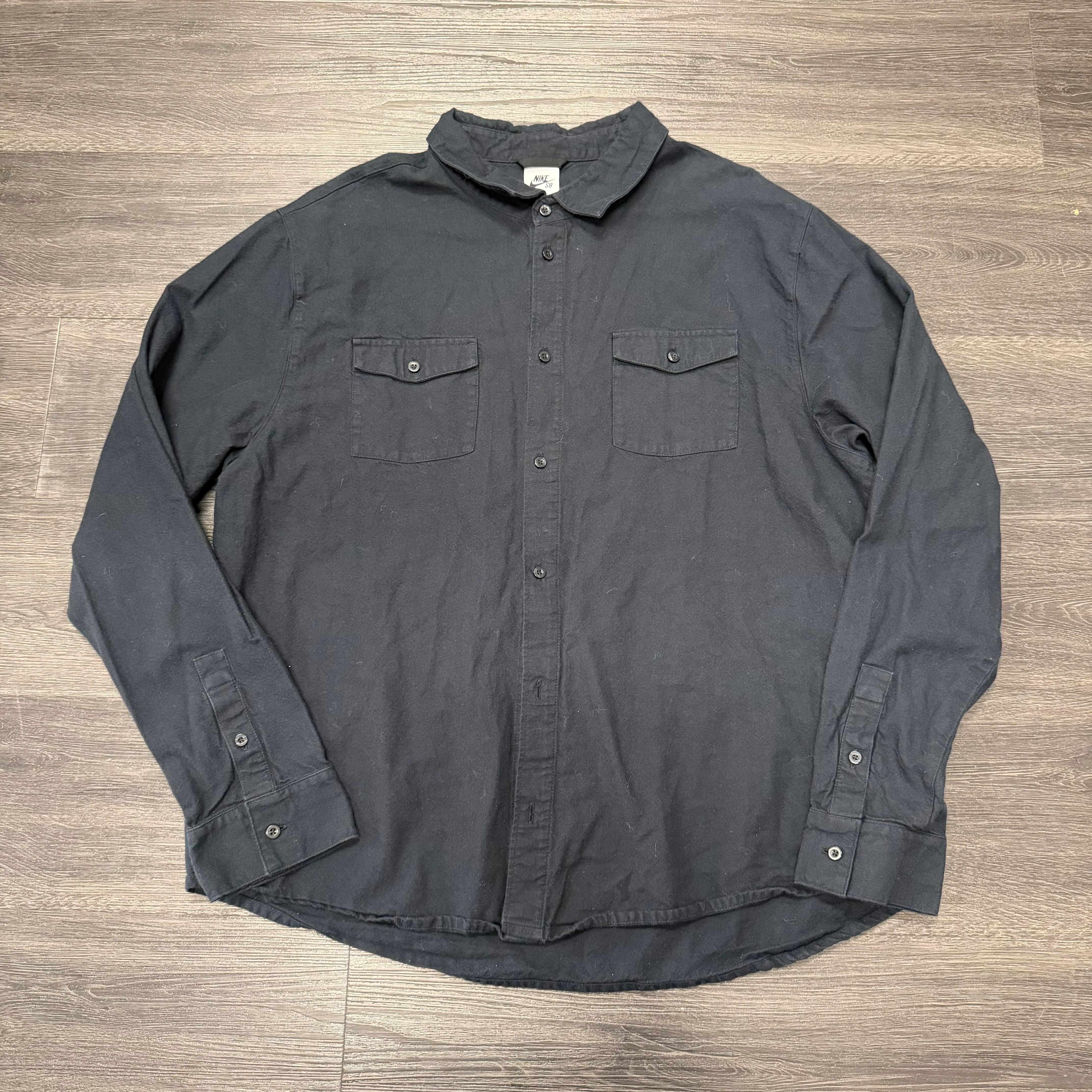 Nike SB Button Up Black