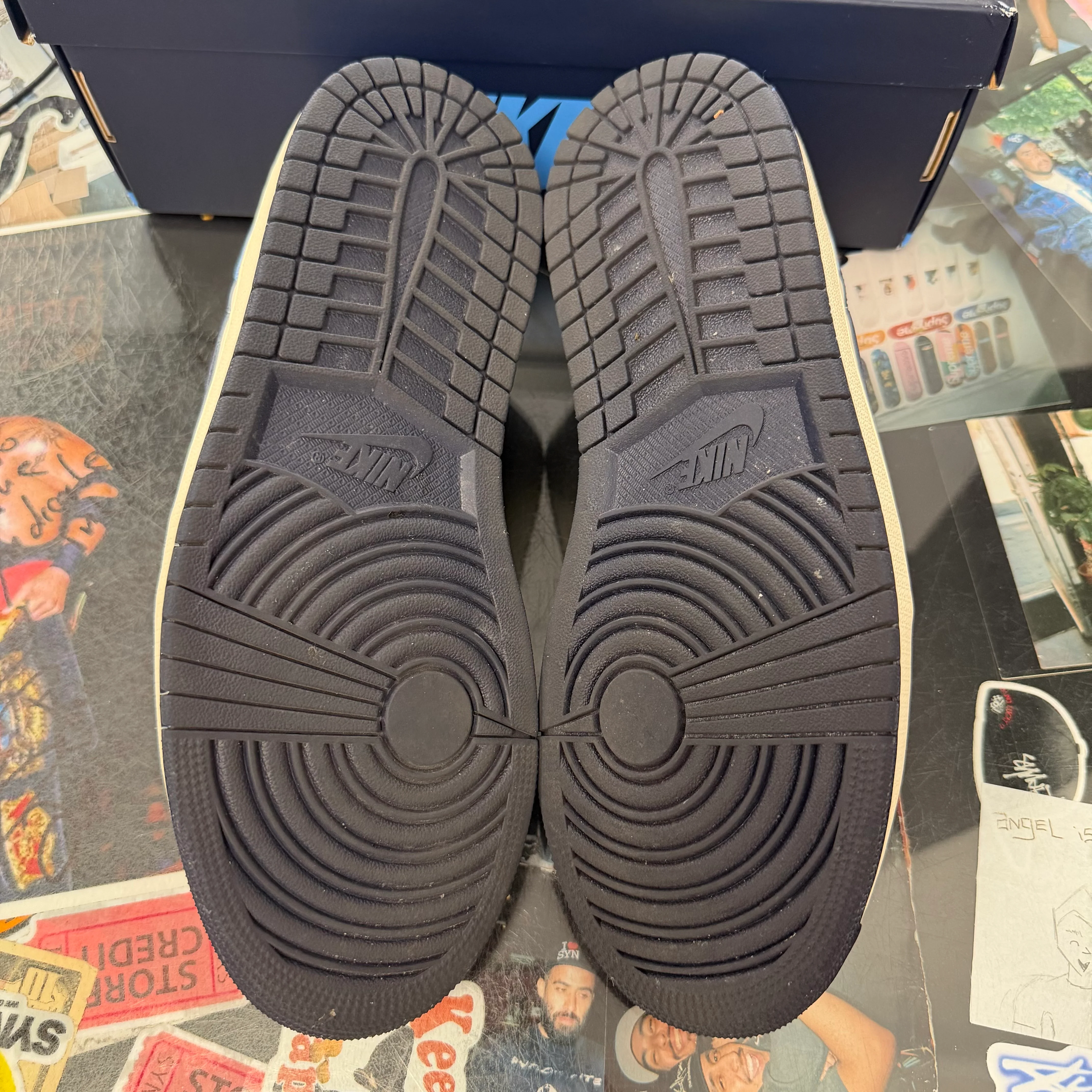 Jordan 1 Low OG Obsidian UNC U9 - Image 5