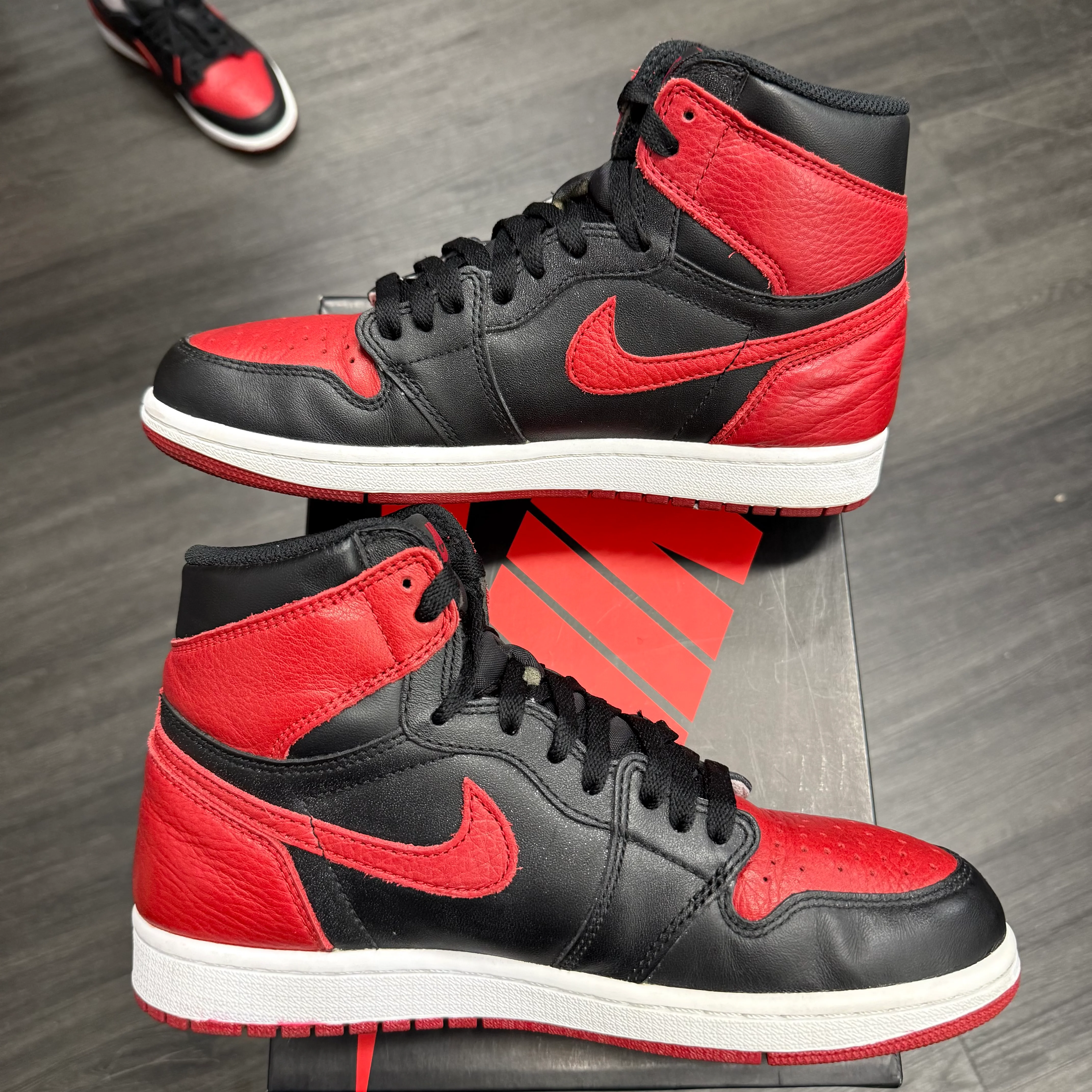 Jordan 1 Retro Bred Banned 2016 U8 - Image 5