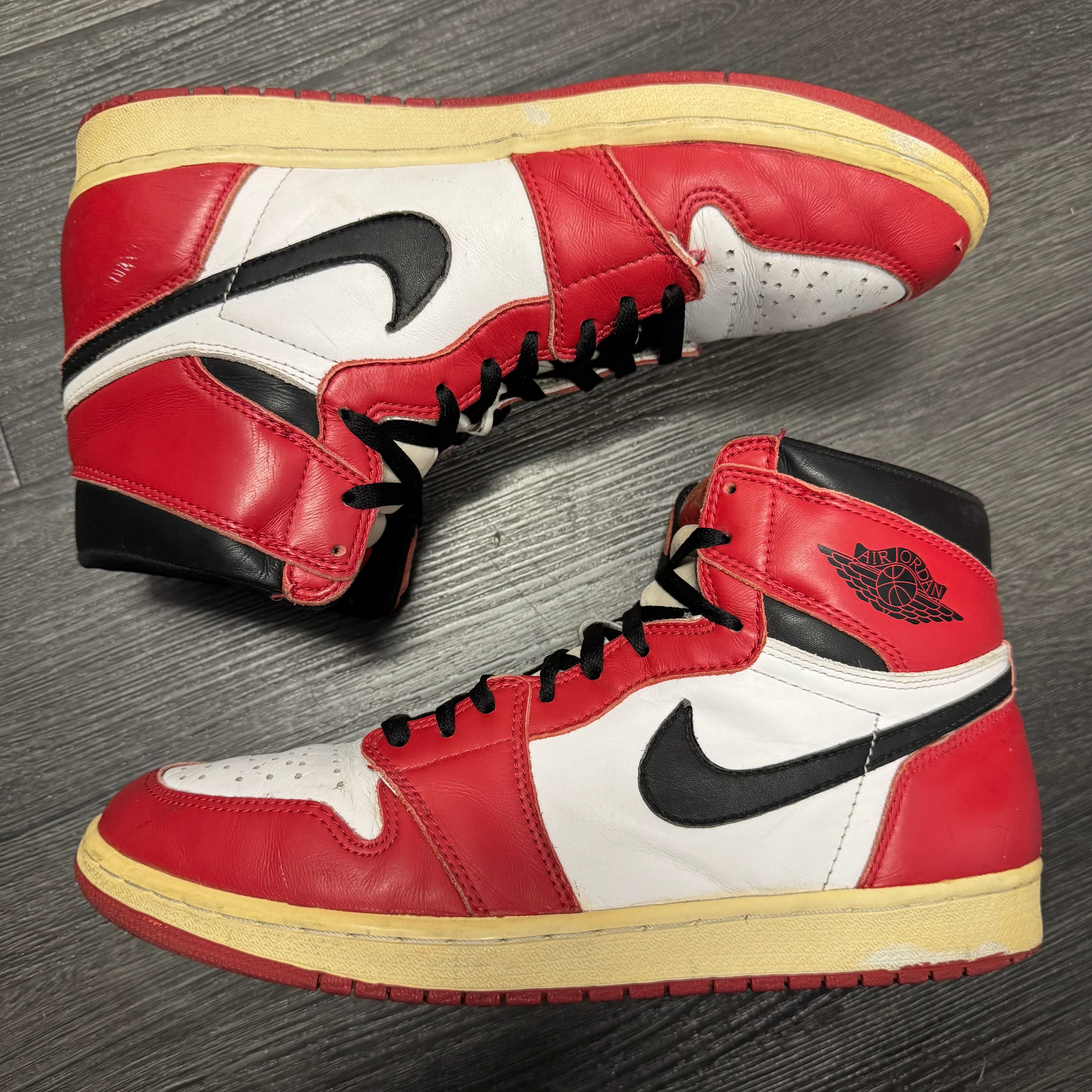 Jordan 1 Retro Chicago (1994) U - Image 3