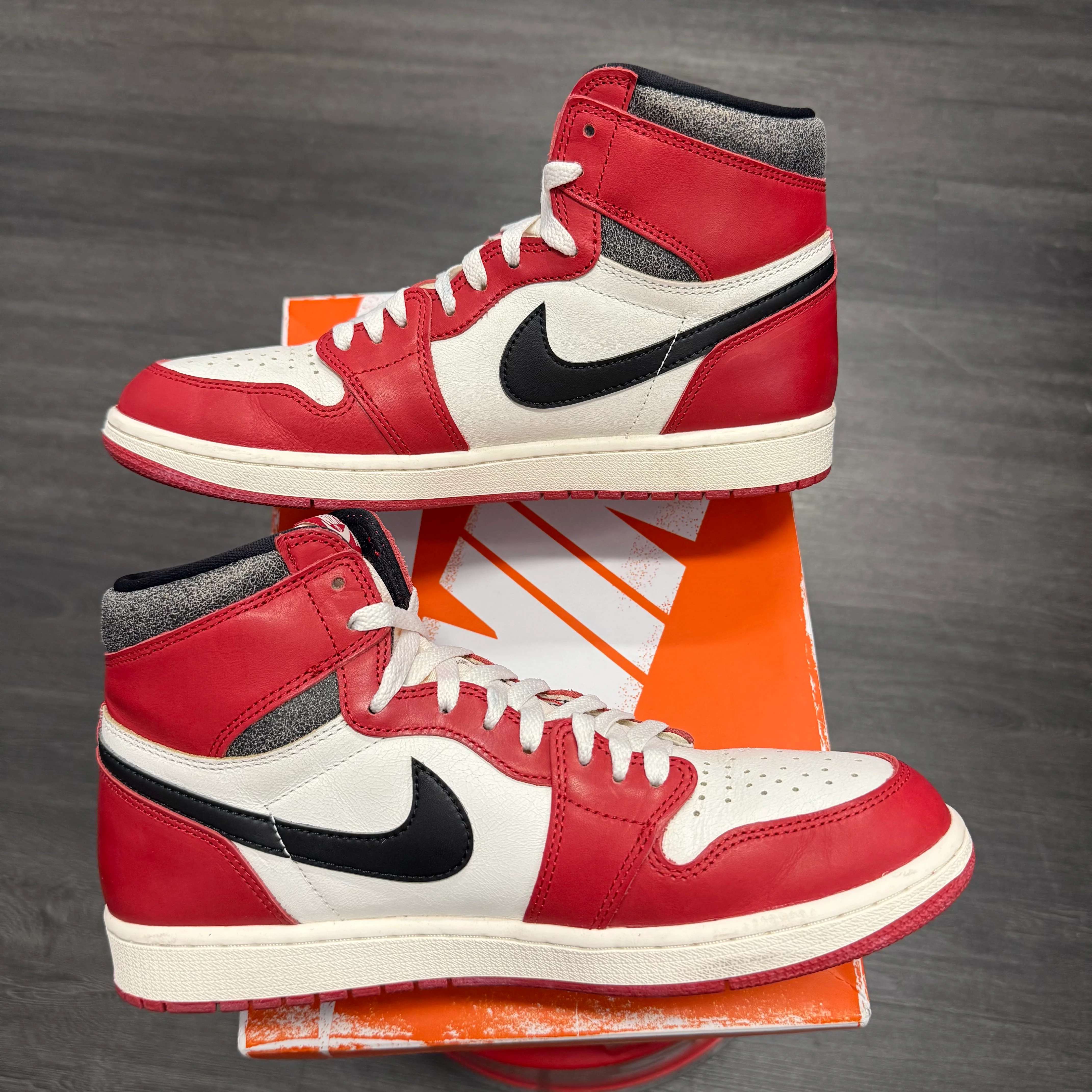 Jordan 1 Retro High Lost And Found U10.5 - Image 5
