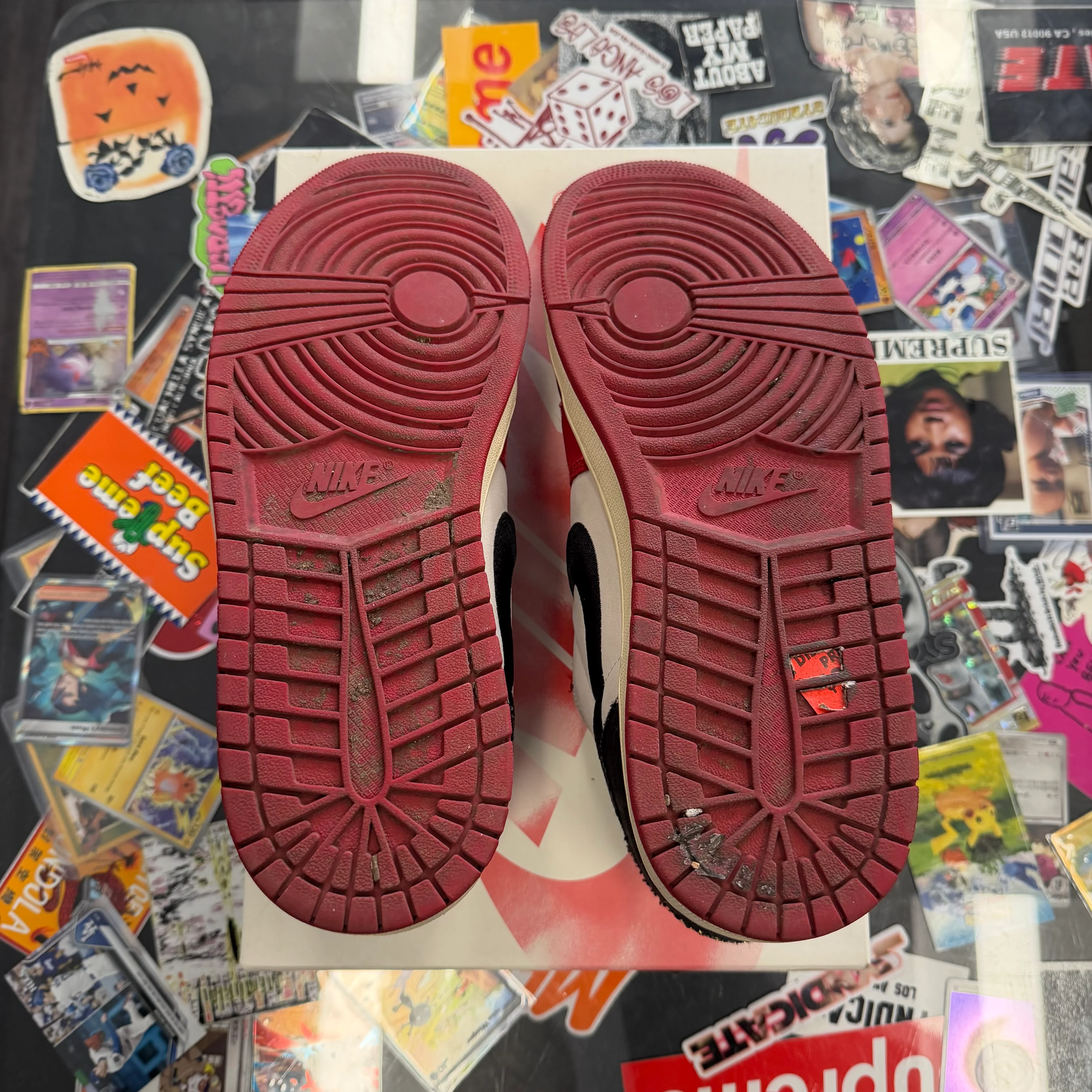 Jordan 1 Retro Low OG Trophy Room Away U7 - Image 2