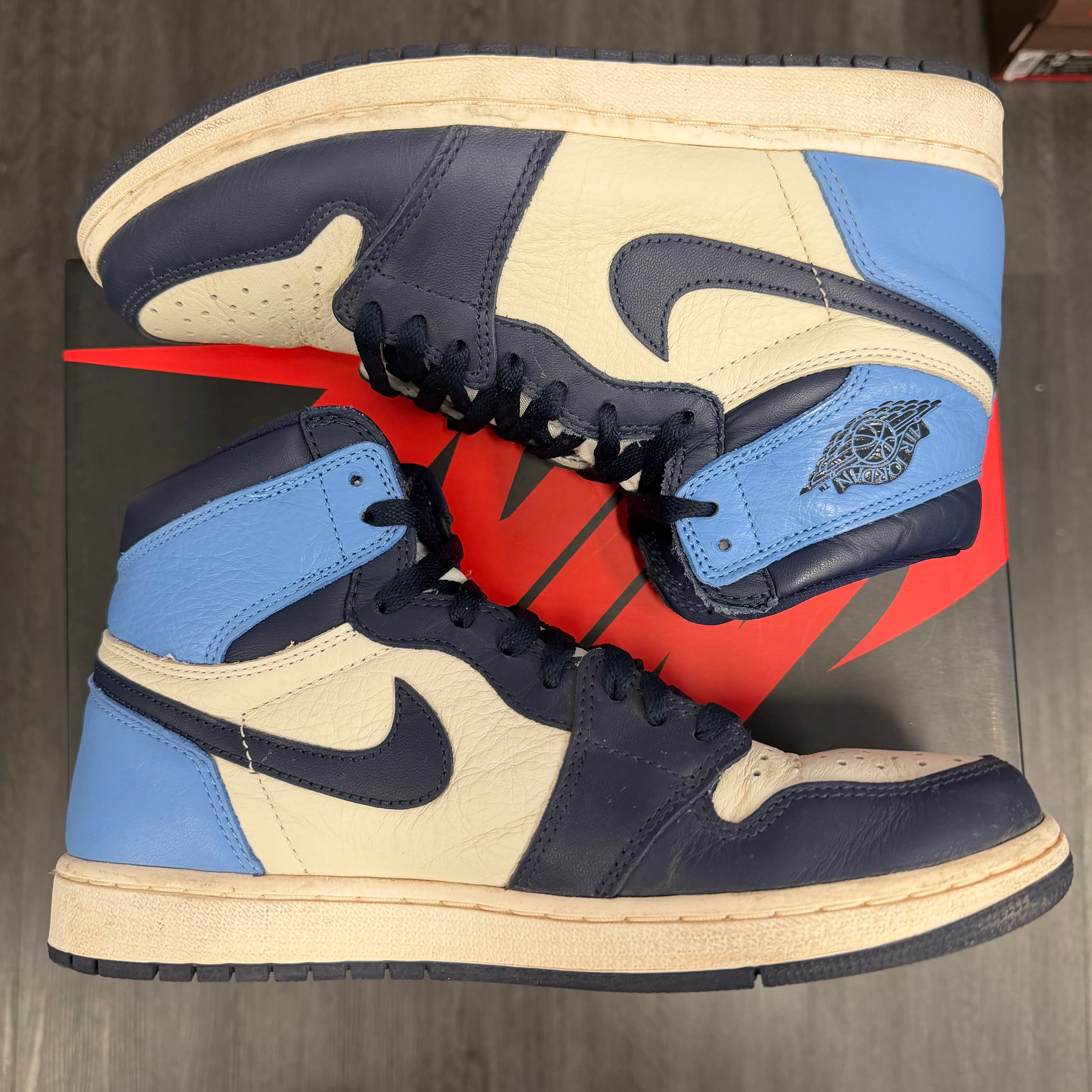 Jordan 1 Retro Obsidian U8.5 - Image 4