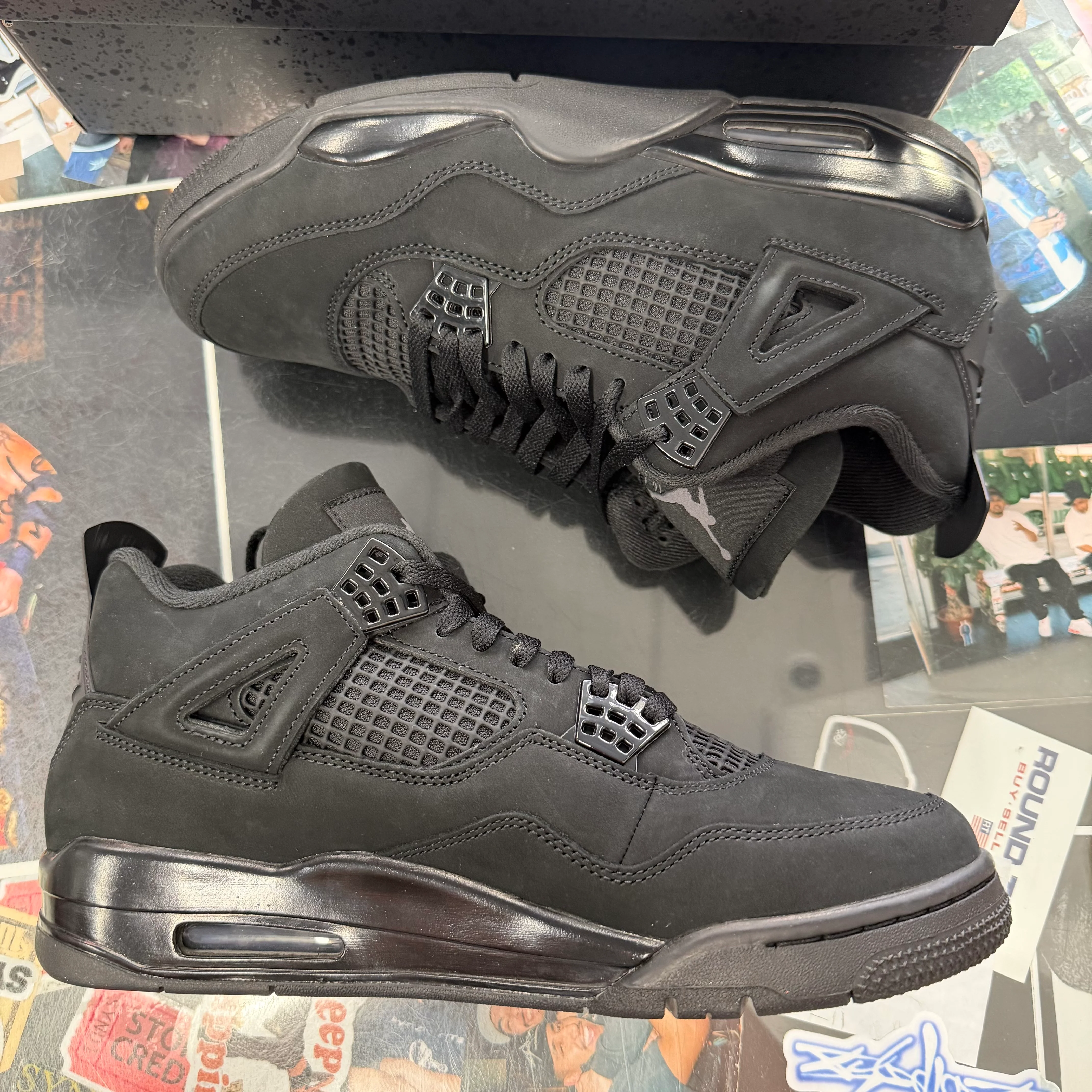 Jordan 4 Retro Black Cat 2025 U10.5 - Image 4
