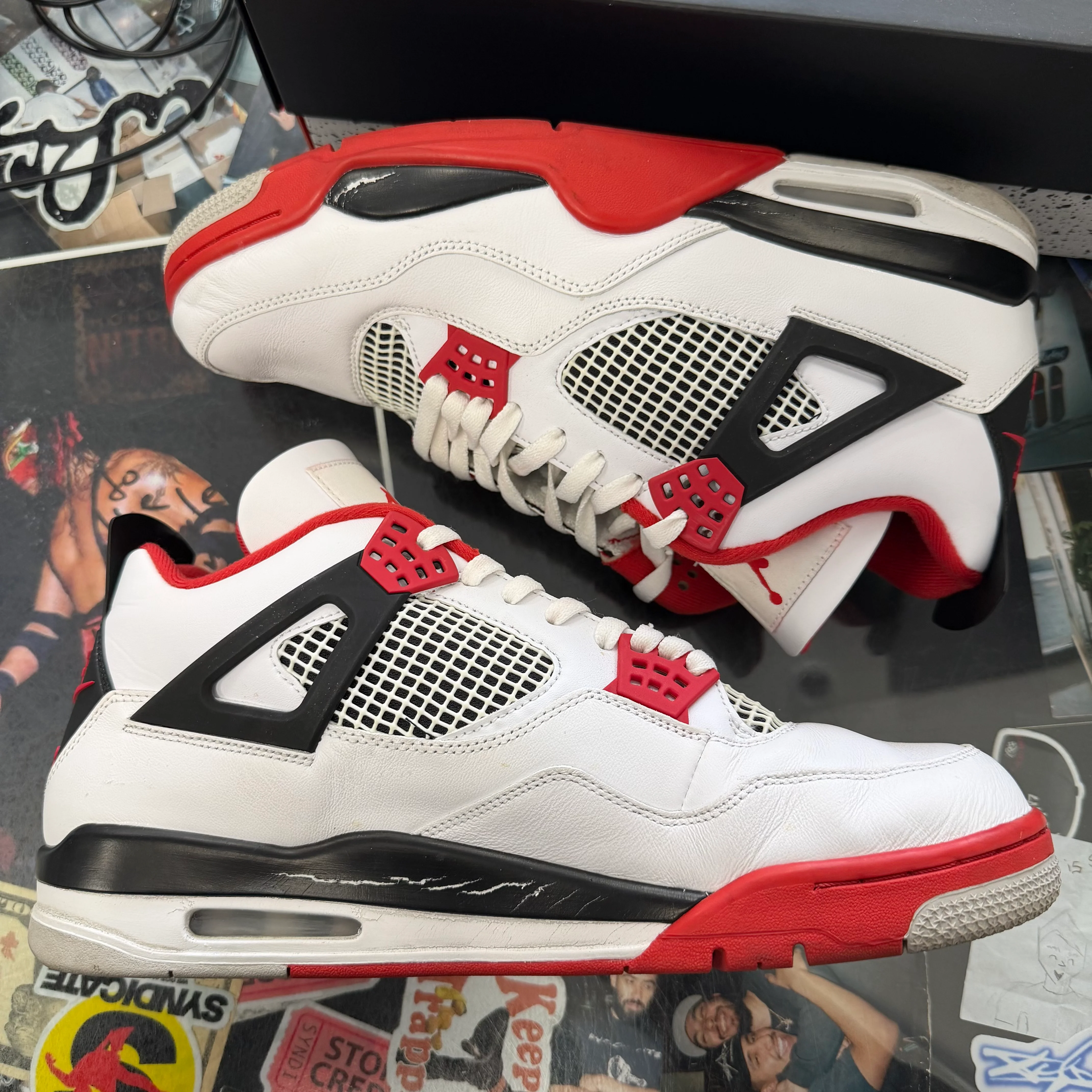 Jordan 4 Retro Fire Red 2020 U13 - Image 4