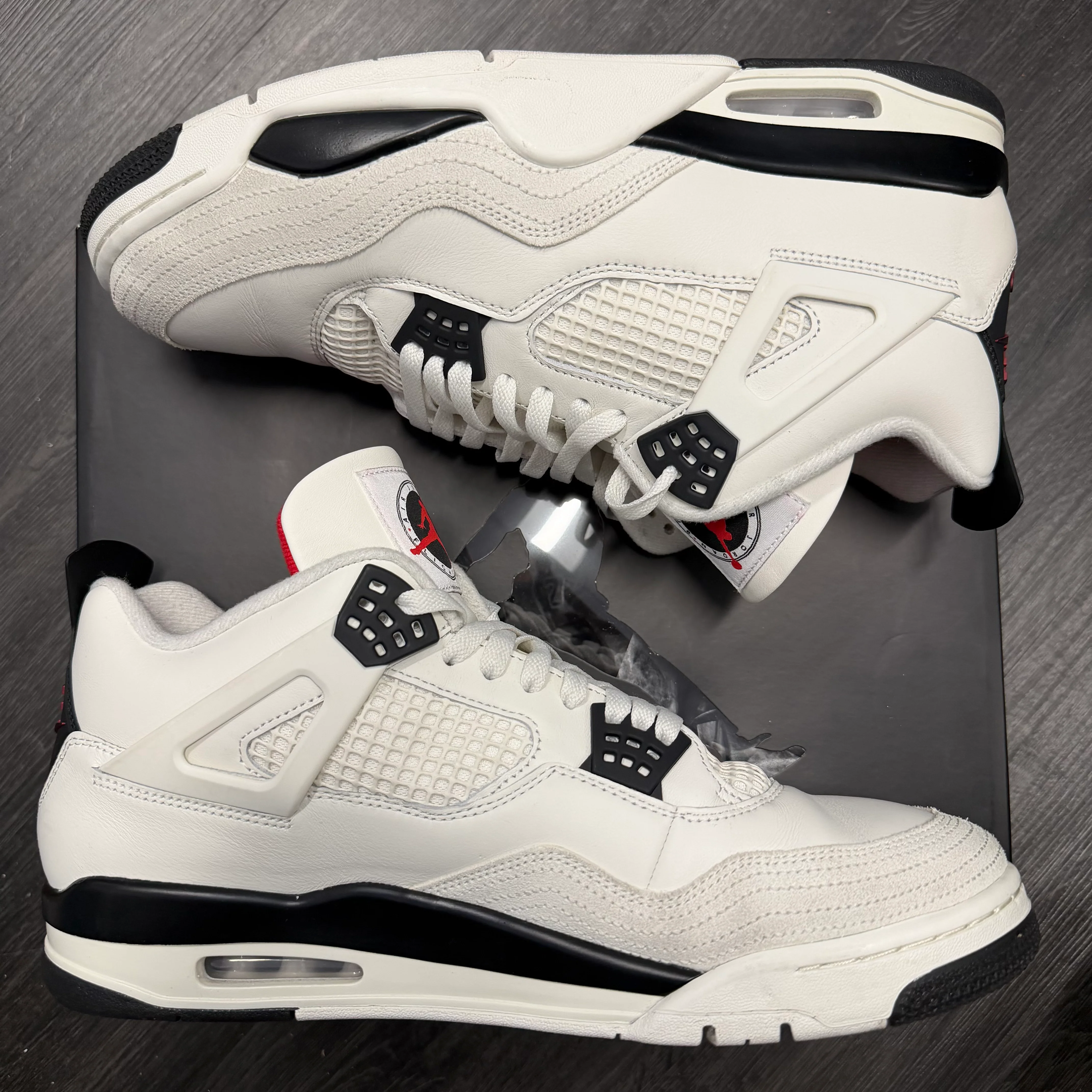 Jordan 4 Retro Flight Club - Image 4