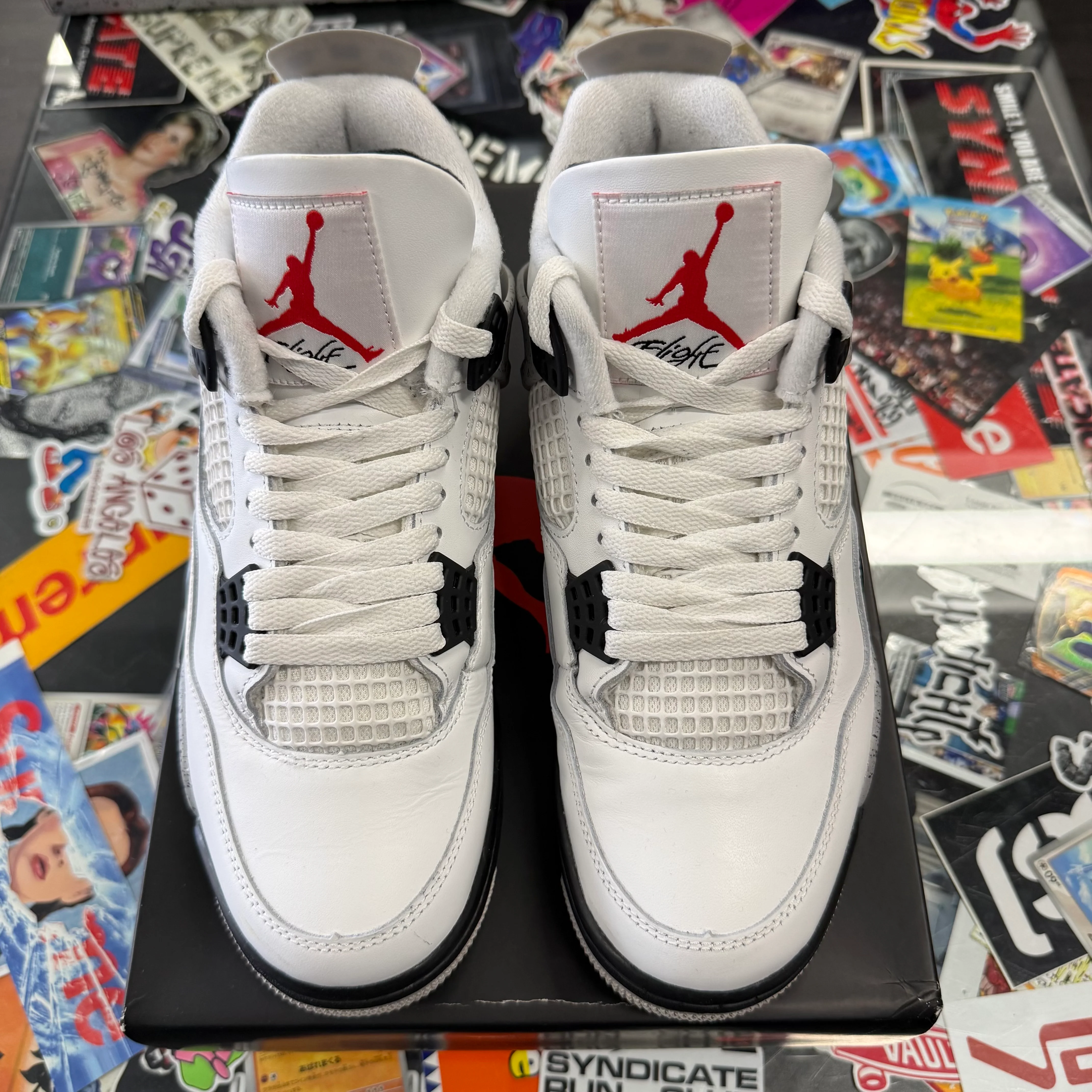 Jordan 4 Retro White Cement (2025) U7.5 - Image 2