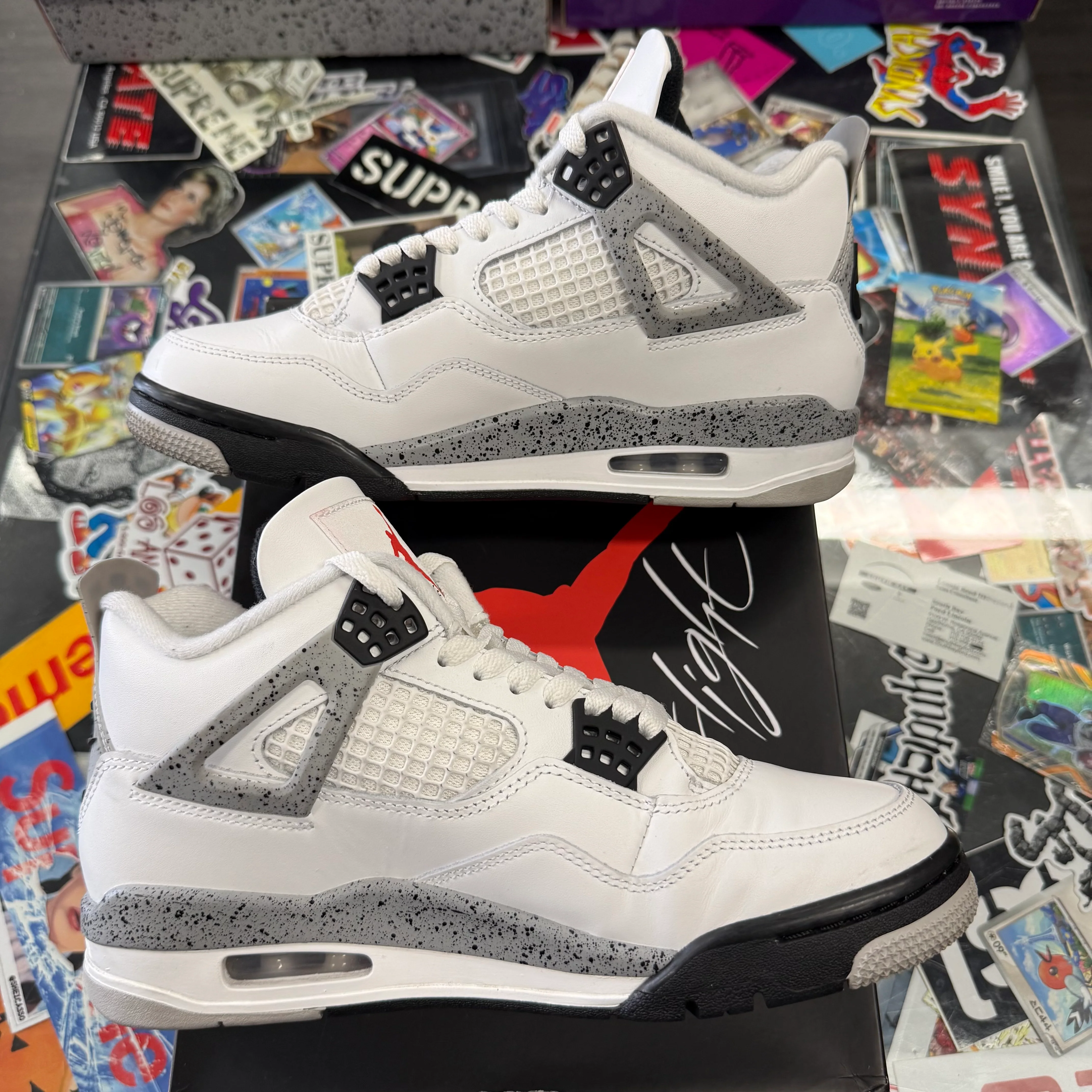 Jordan 4 Retro White Cement (2025) U7.5 - Image 5
