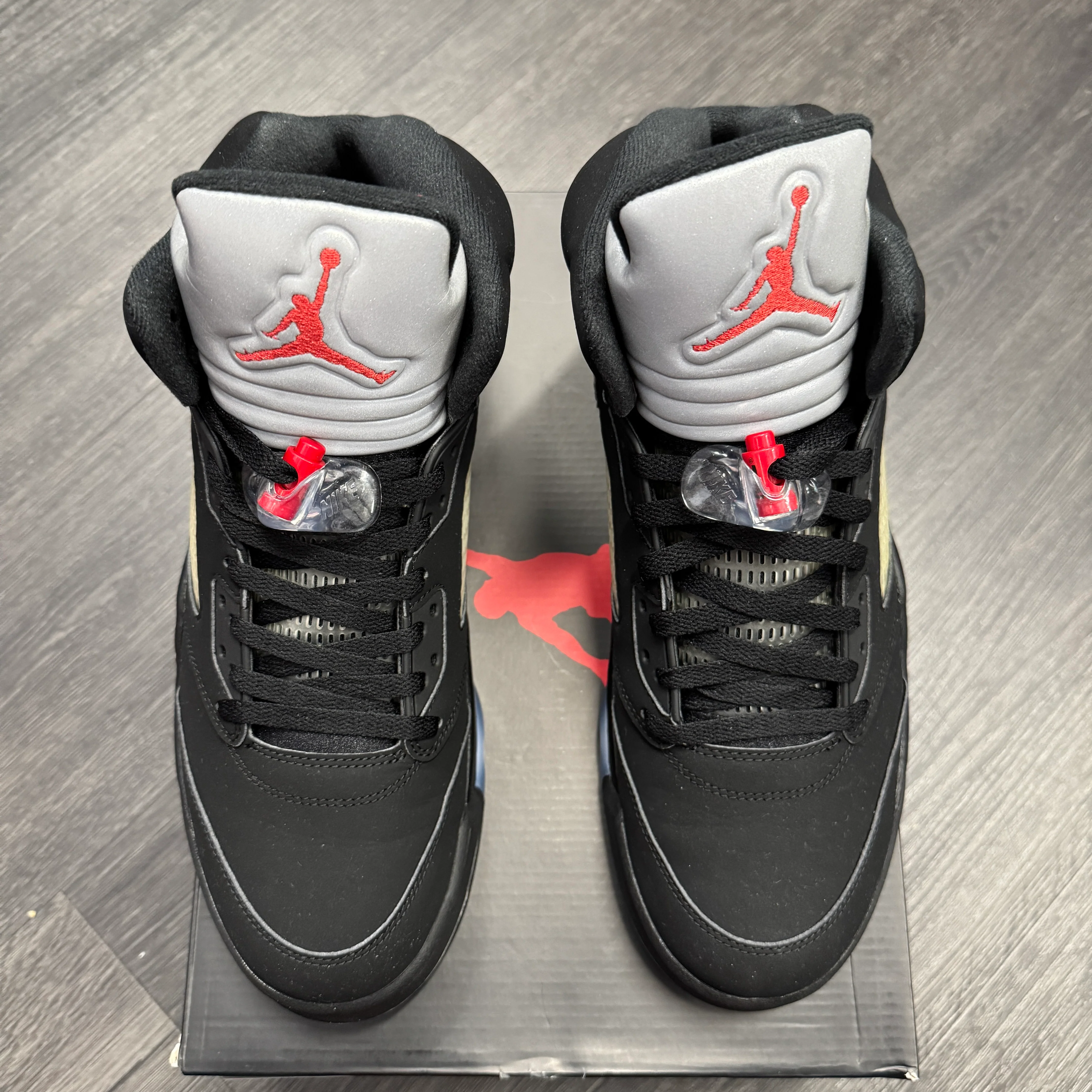 Jordan 5 Retro Black Metallic (2016) U - Image 2