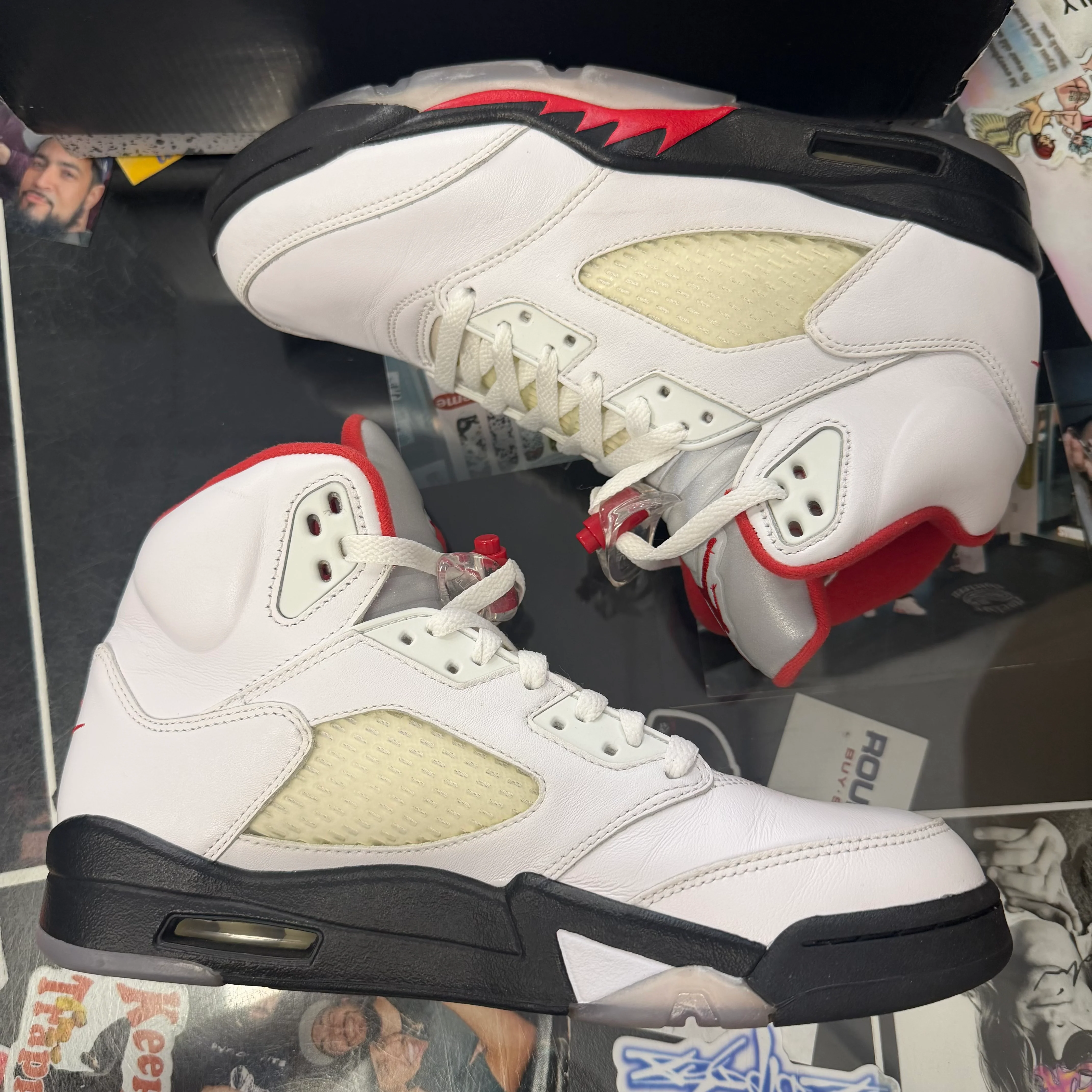 Jordan 5 Retro Fire Red Silver Tongue U9 - Image 4