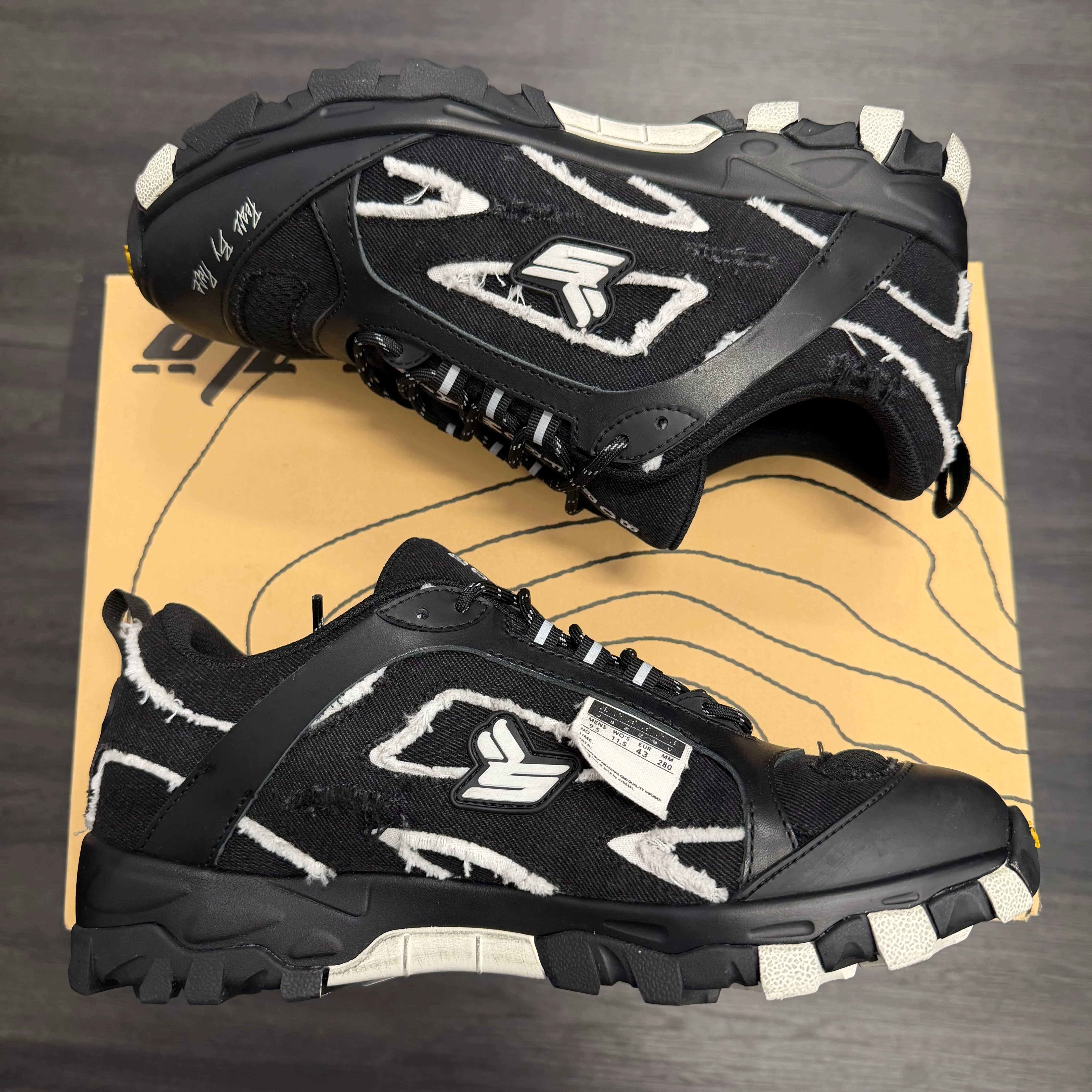Sicko Hiking Shoes - Image 4