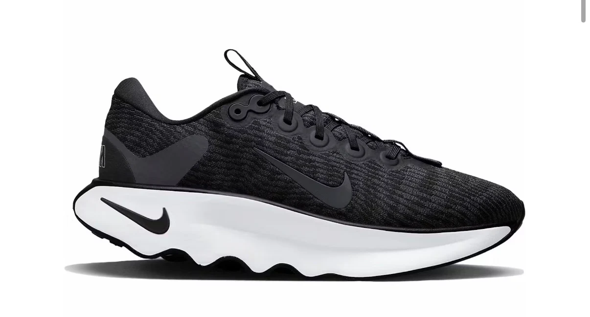 Nike Motiva Black White