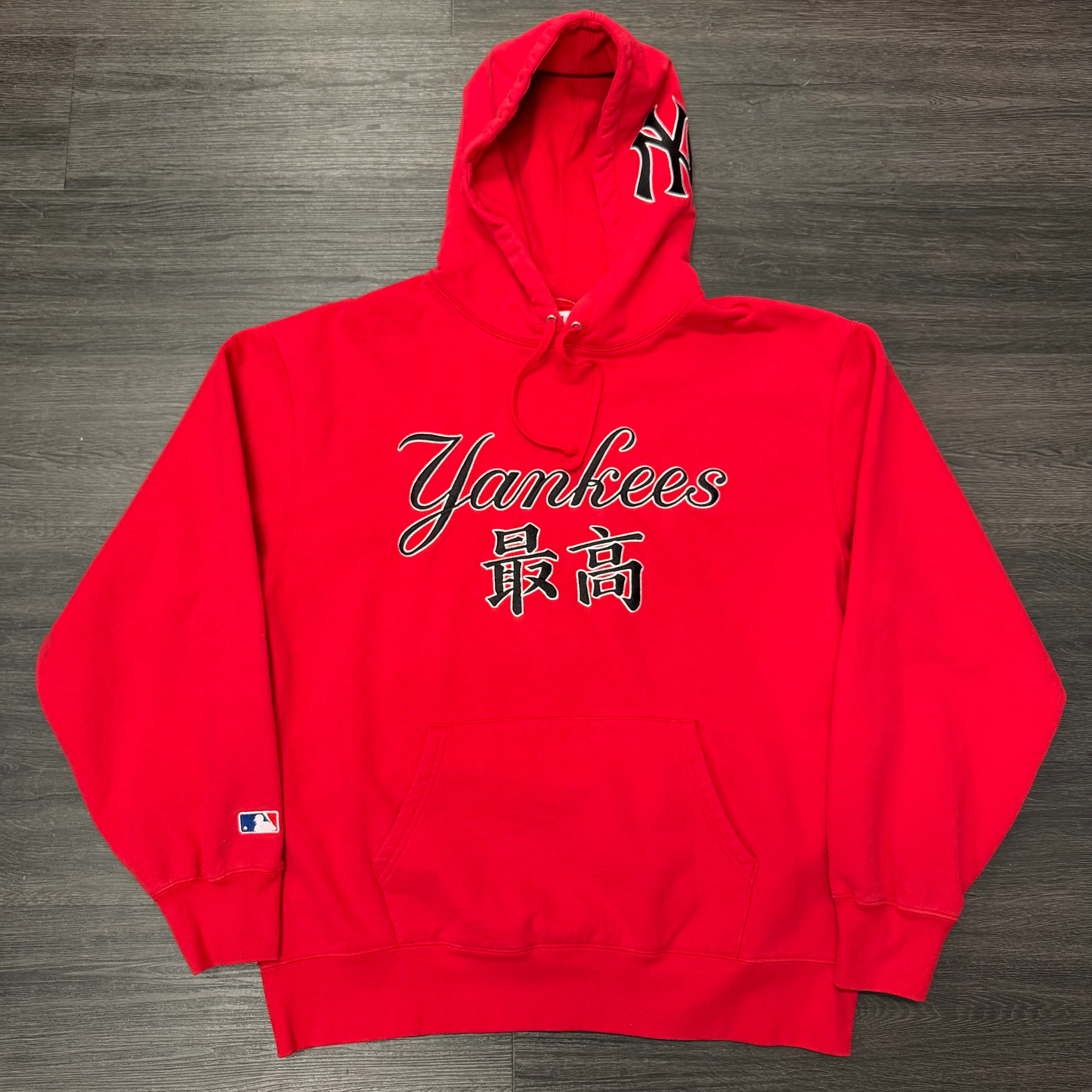 Supreme New York Yankees Hoodie Red