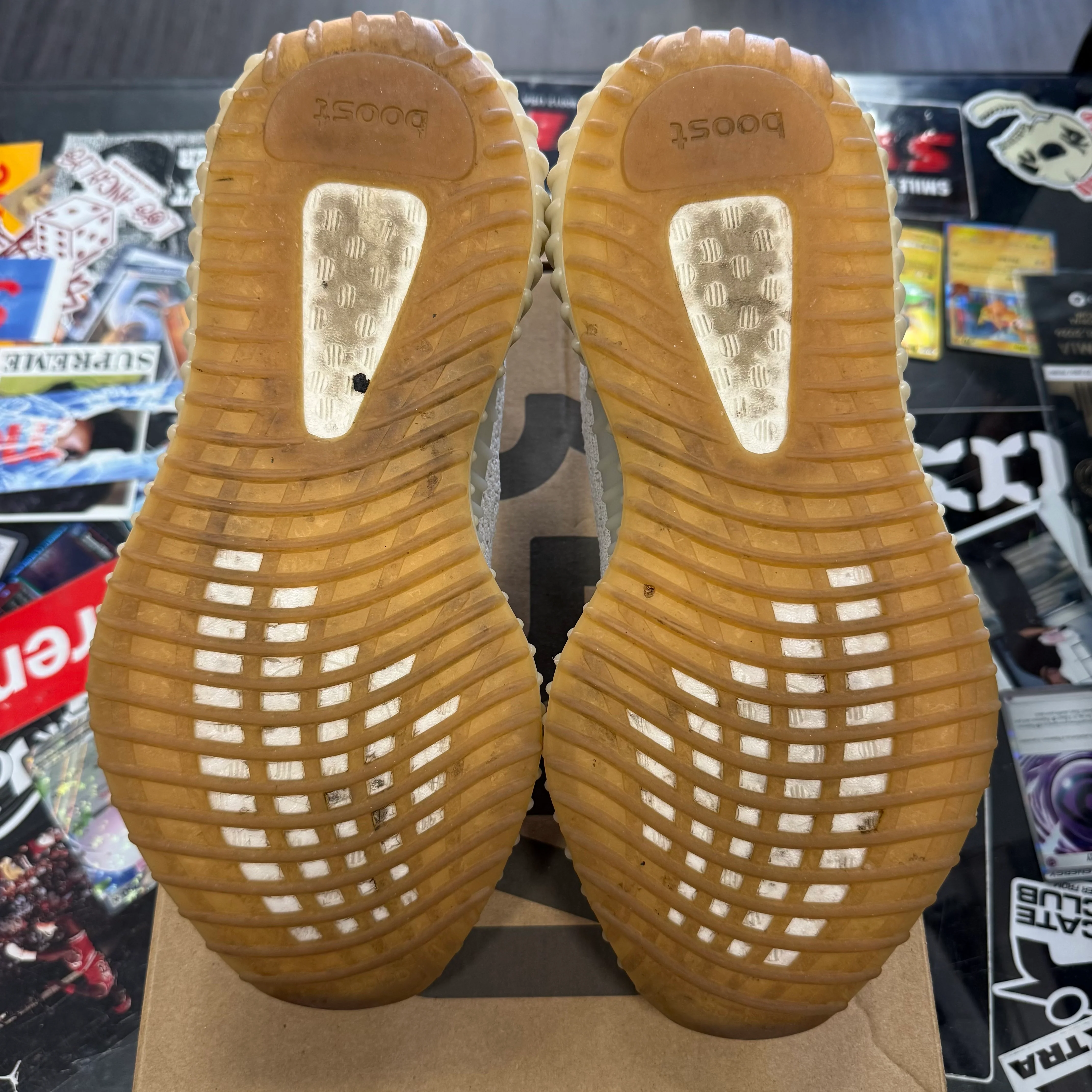 Yeezy Boost 350 v2 Sesame U7 - Image 3